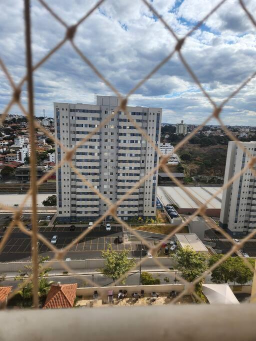 בלו הוריזונטה Apartamento Em Condominio Com Lazer מראה חיצוני תמונה